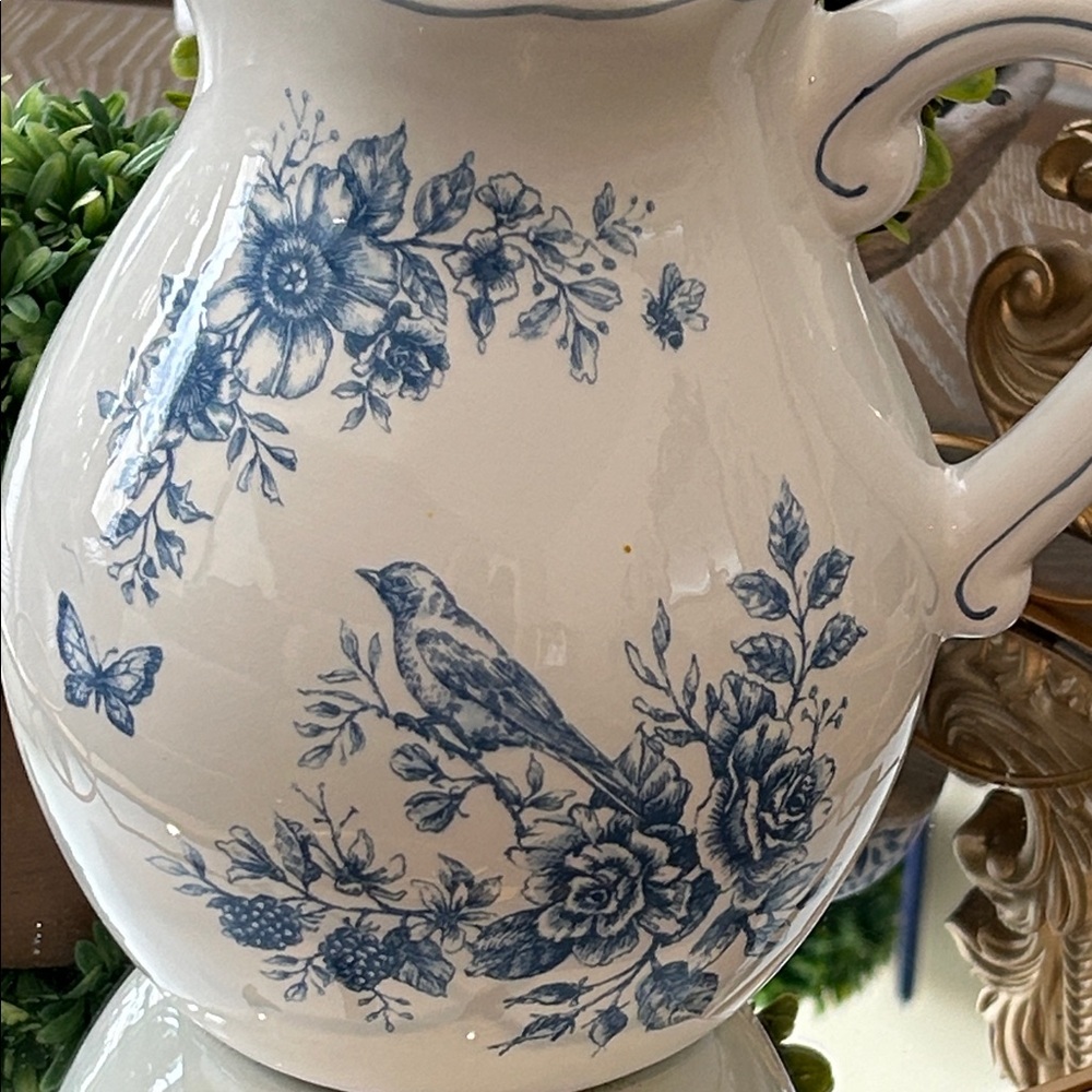 NEW! Vintage Inspired Shabby Chic Floral Blue & White Song Bird Ceramic Pitcher - Picture 2 of 10